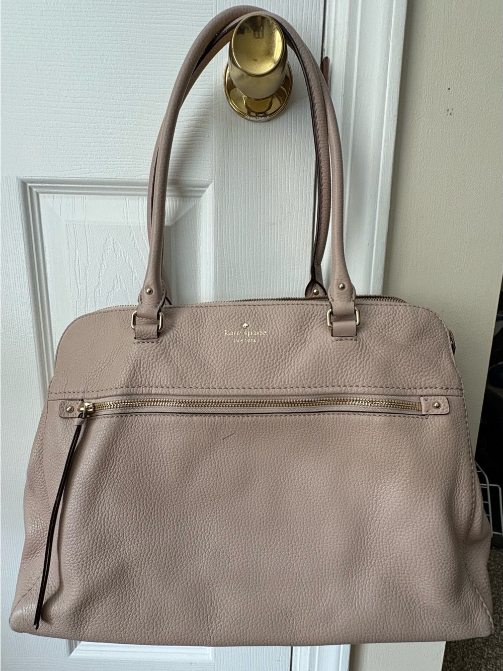 kate spade Pebbled Leather Tote in Dusty Taupe